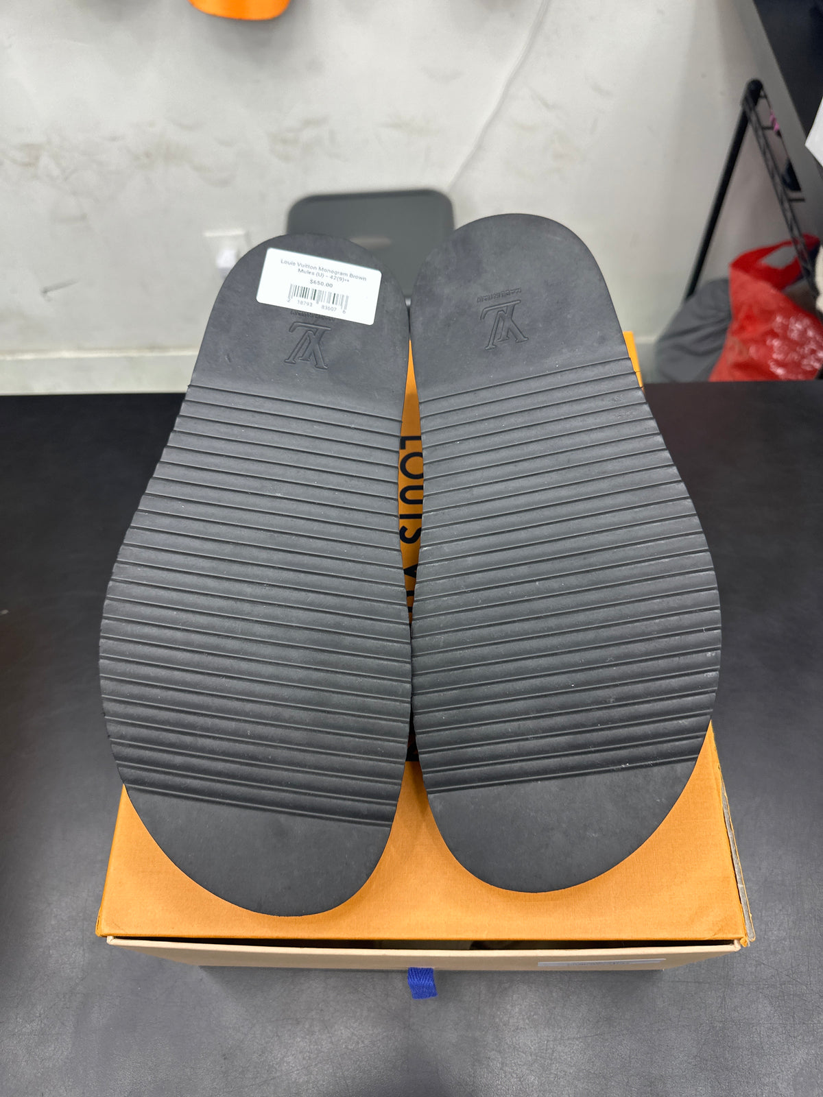 Louis Vuitton Monogram Brown Mules (U) - 42(9)**