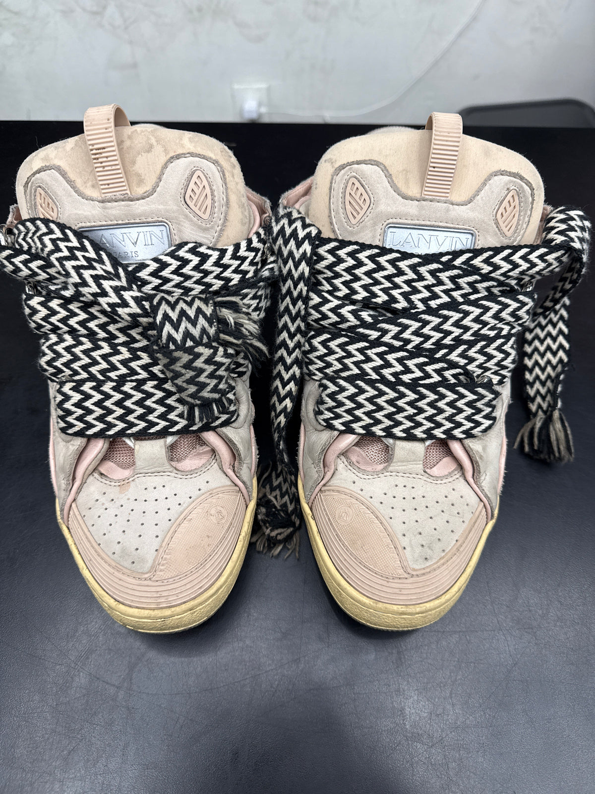 LANVIN Curb Pink (U) - 44(11) (NB)**