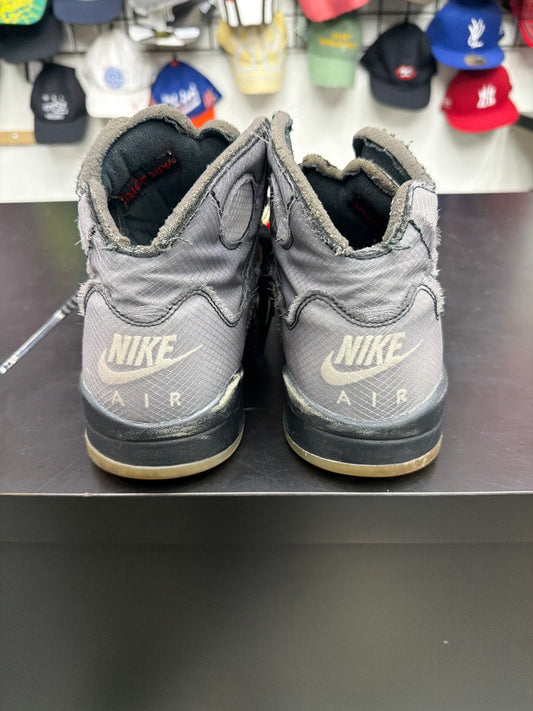 AJ5 Off White Muslin (U) - 11M (NB)