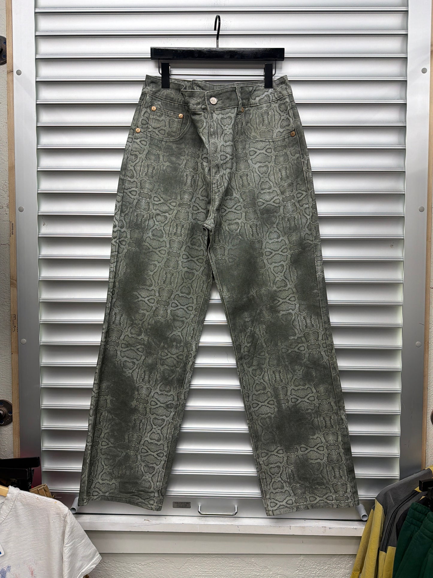 74 War Python Denim - 34