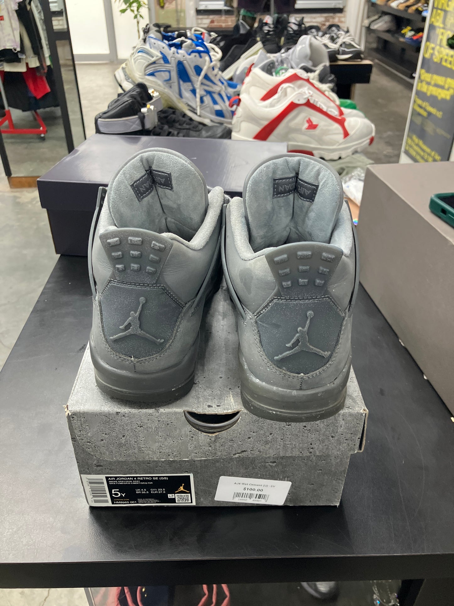 AJ4 Wet Cement (U) -5Y