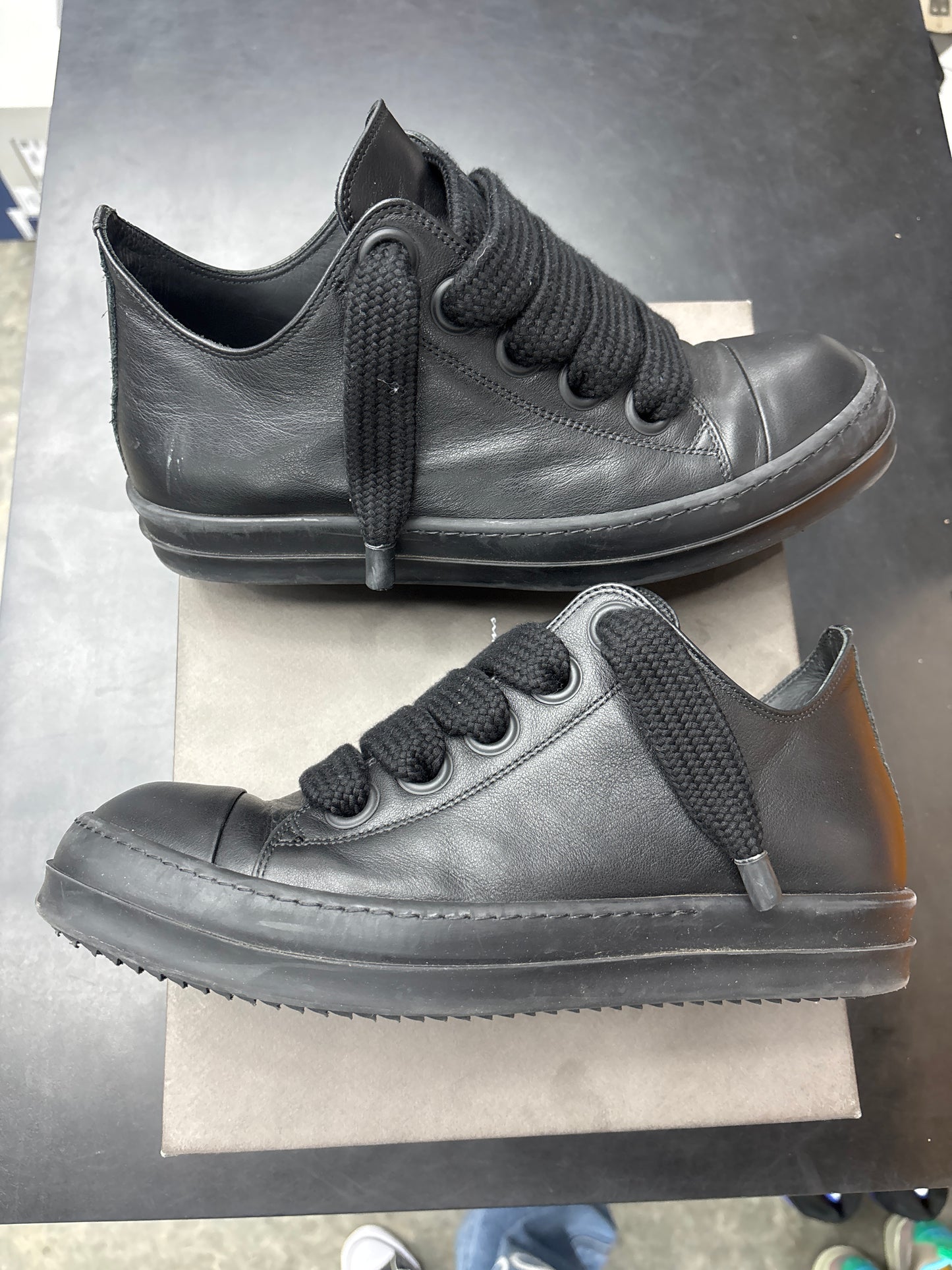 Rick Owen Jumbo Lace Triple Black (U) - 43(10)