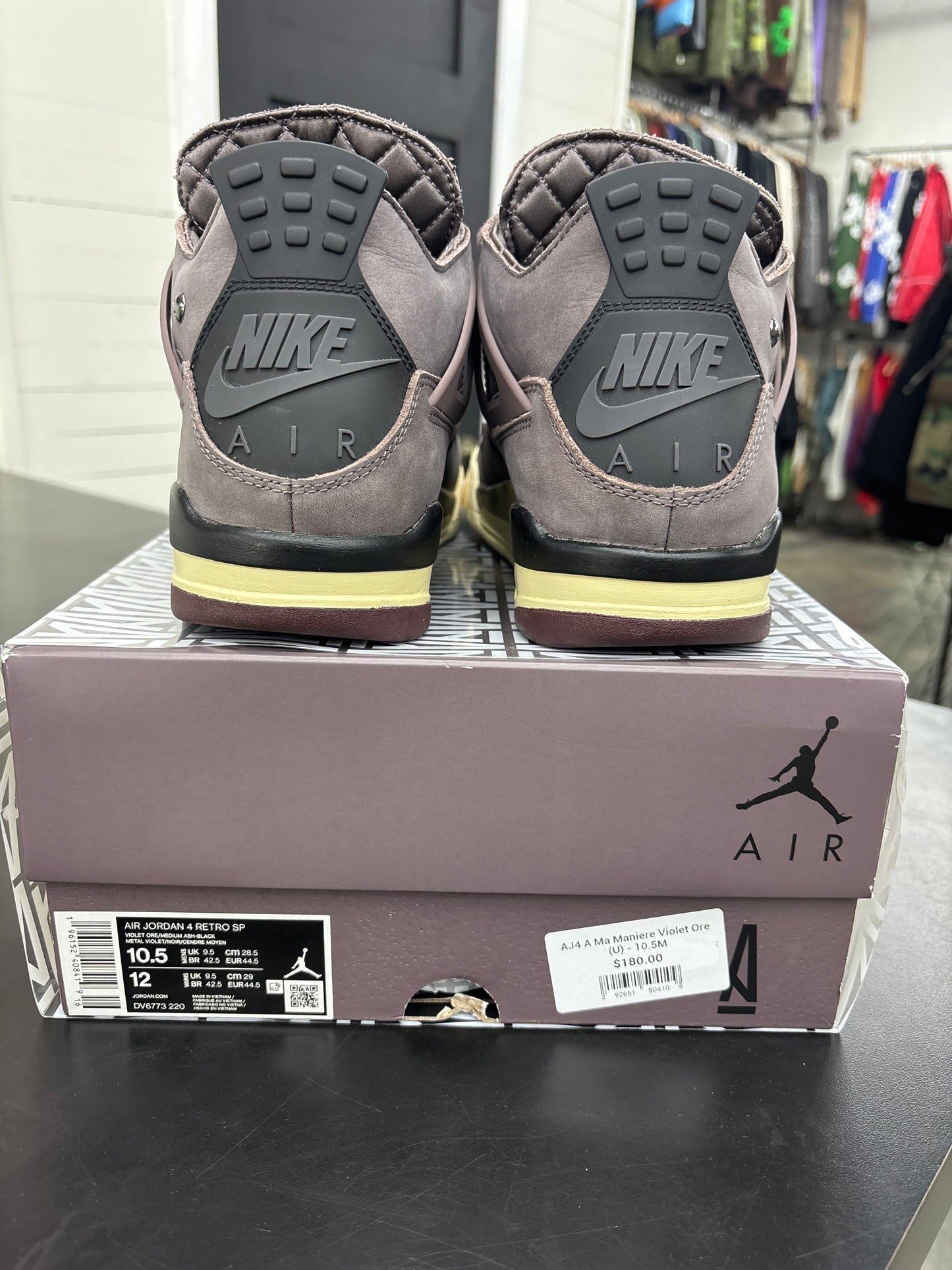 AJ4 A Ma Maniere Violet Ore (U) - 10.5M