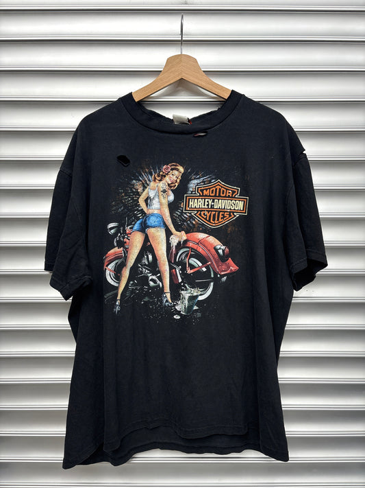 Vintage Harley Girl Tee - L**