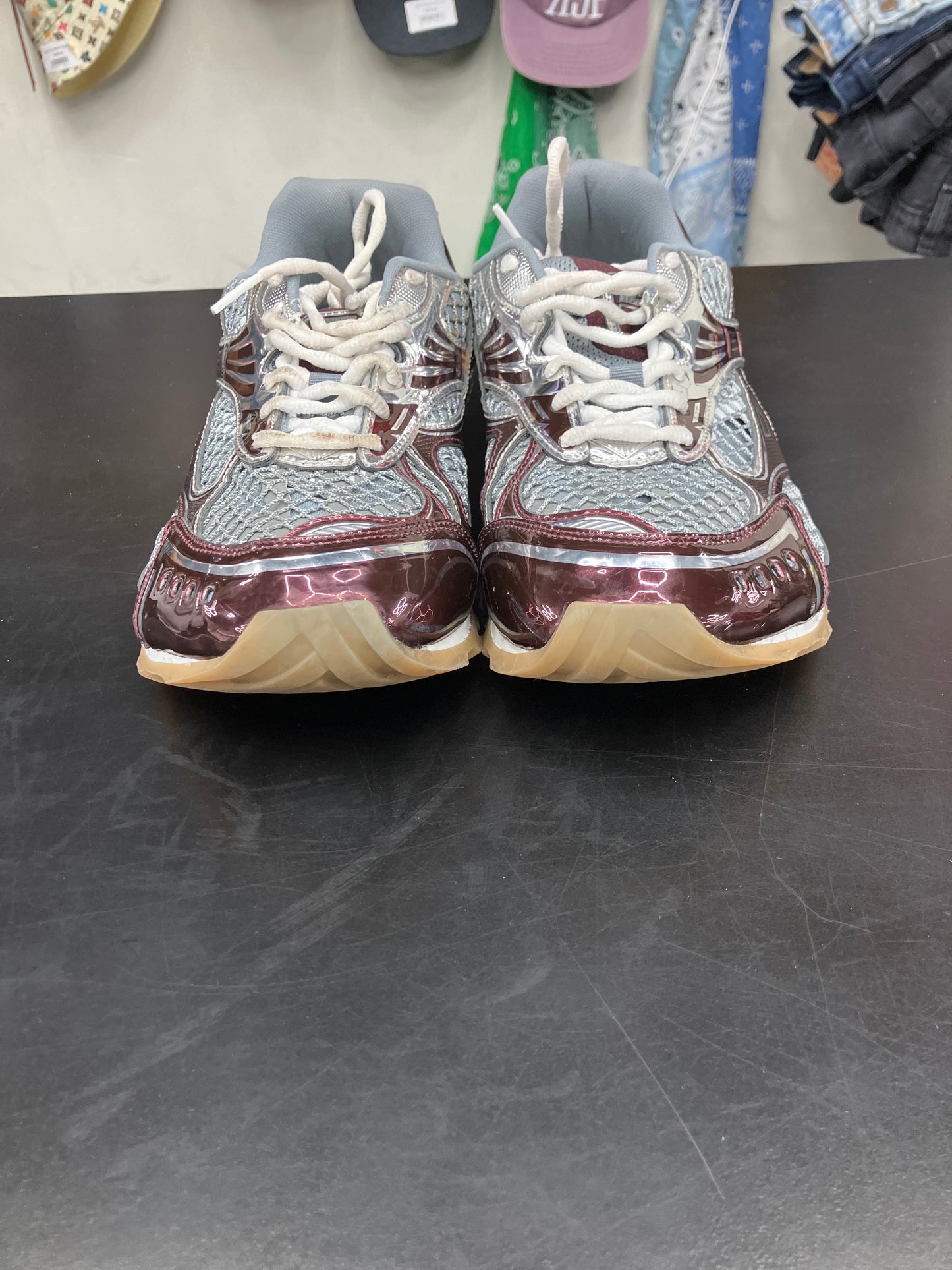 Bottega Orbit Burgundy (U) - 41(8) (NB)
