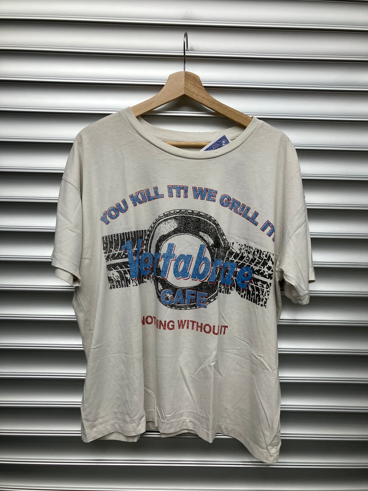 Vertabrae Hardrock Tee - L