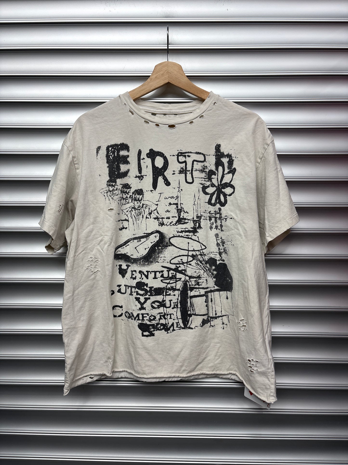 Birth Of Royal Child Dirt Tee - M
