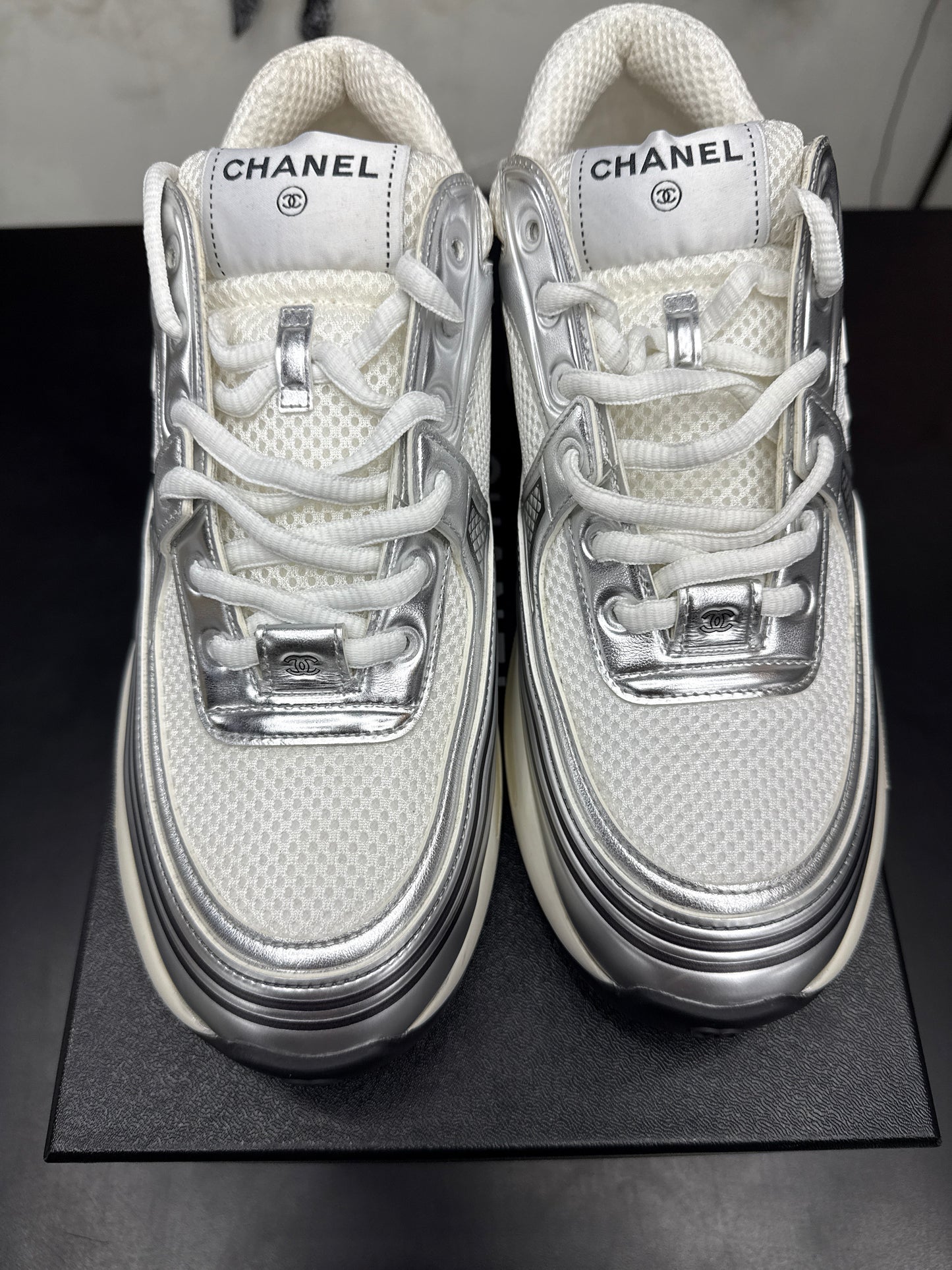 Chanel Trainer Silver (U) - 40(7)