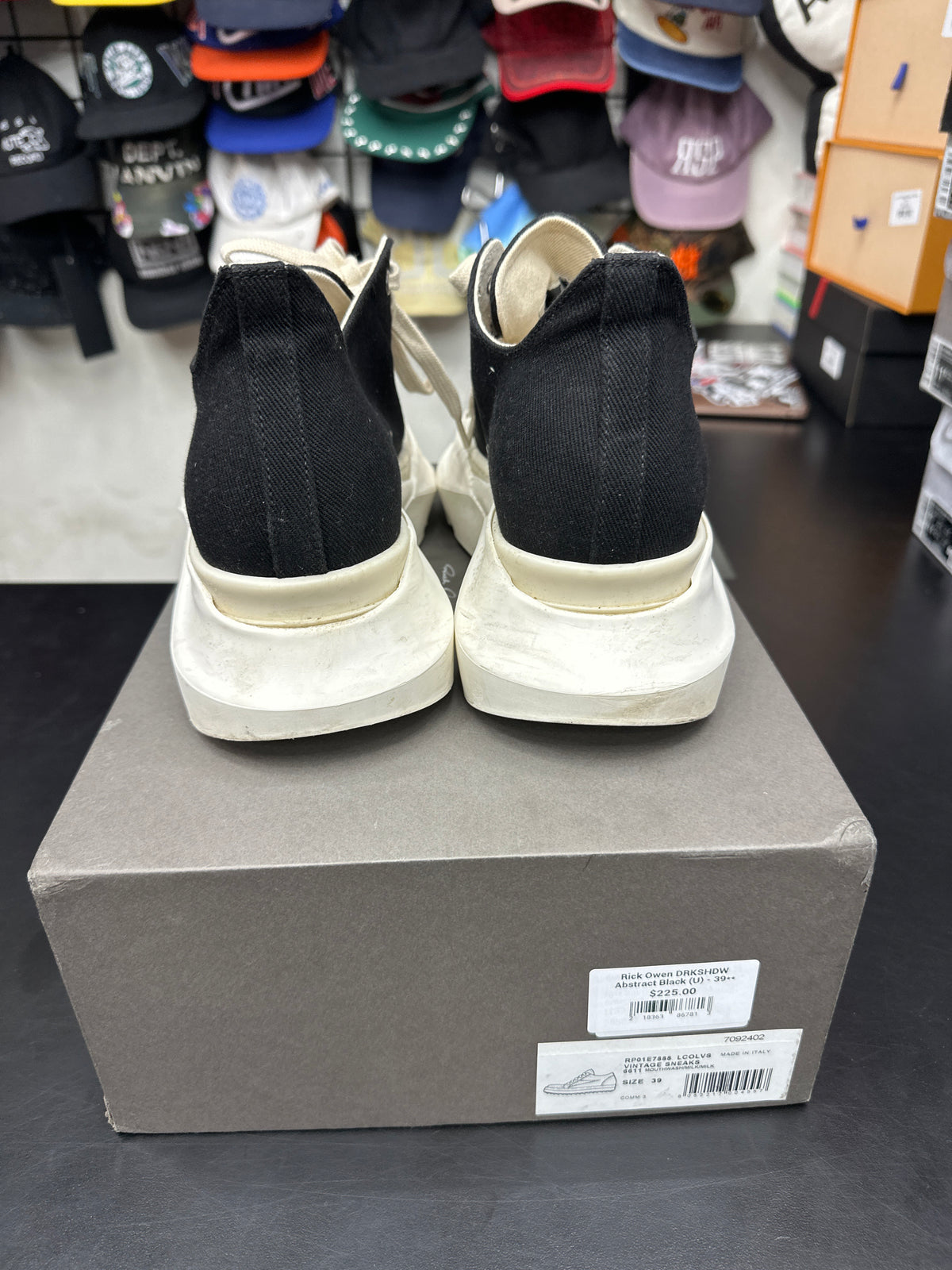 Rick Owen DRKSHDW Abstract Black (U) - 39**