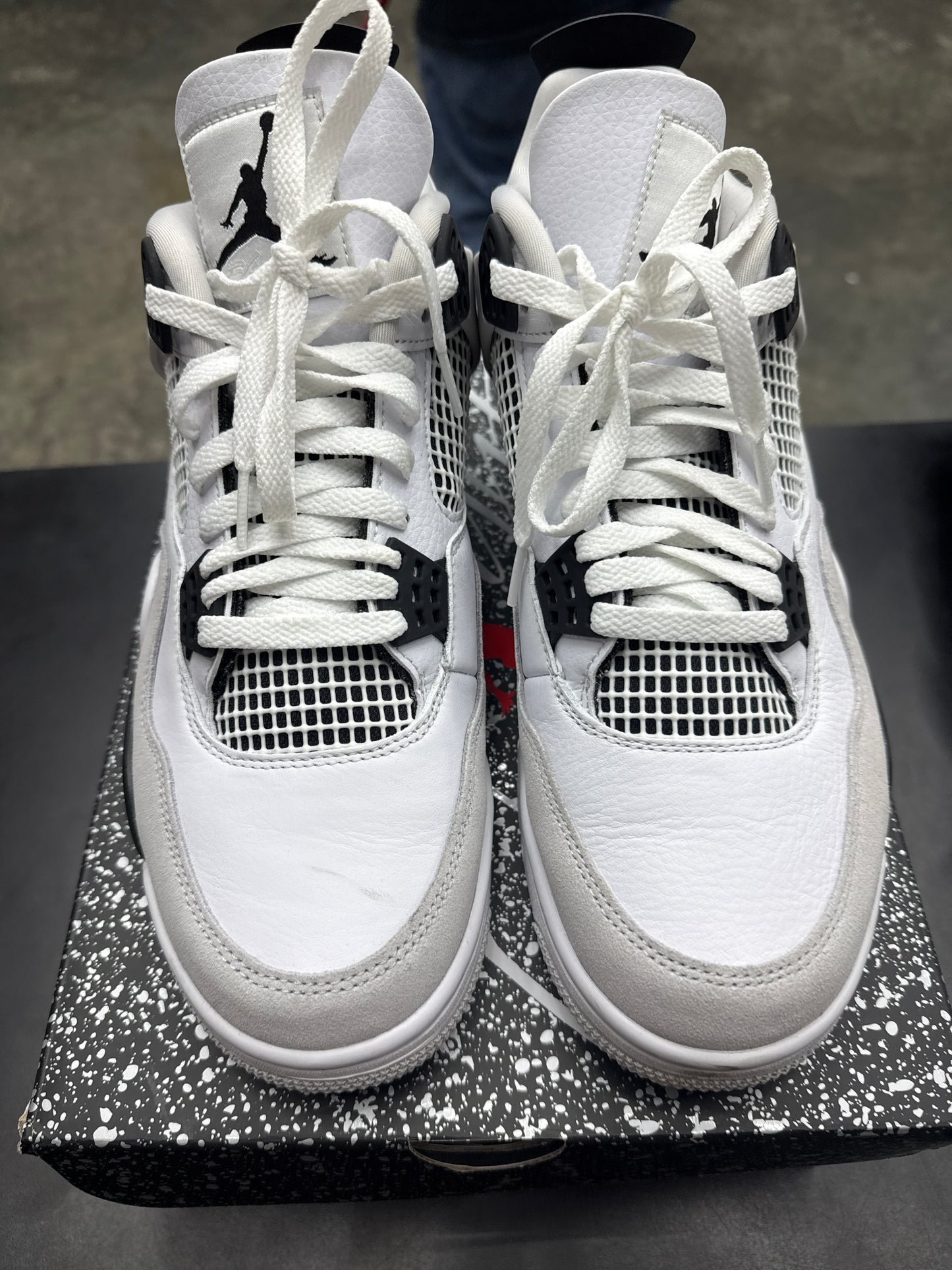 AJ4 Military Black (U) - 11M