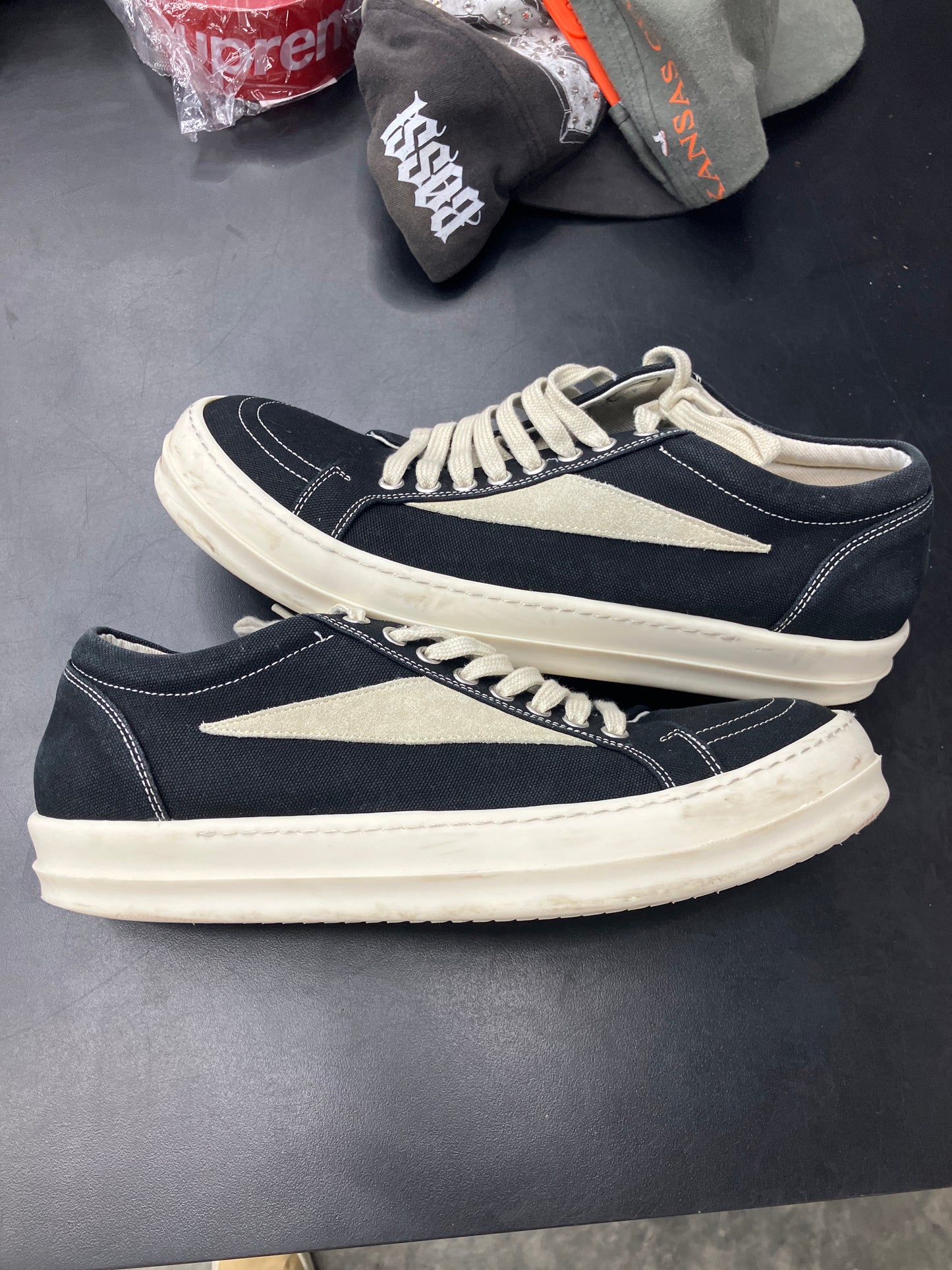 Rick Owen DRKSHDW Vintage Black (U) - 42(9) (NB)