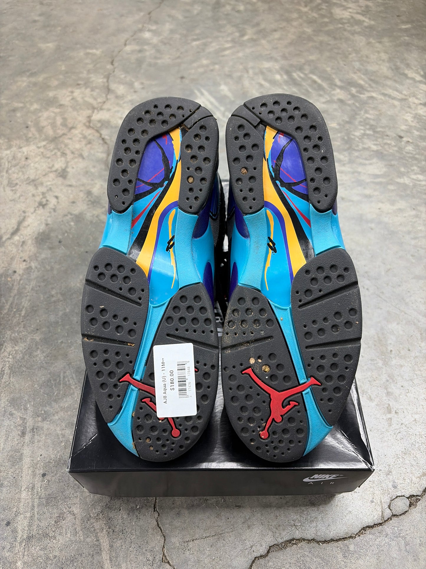 AJ8 Aqua (U) - 11M**