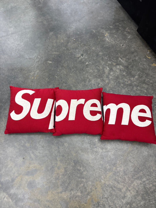 Supreme pillows -3 OS