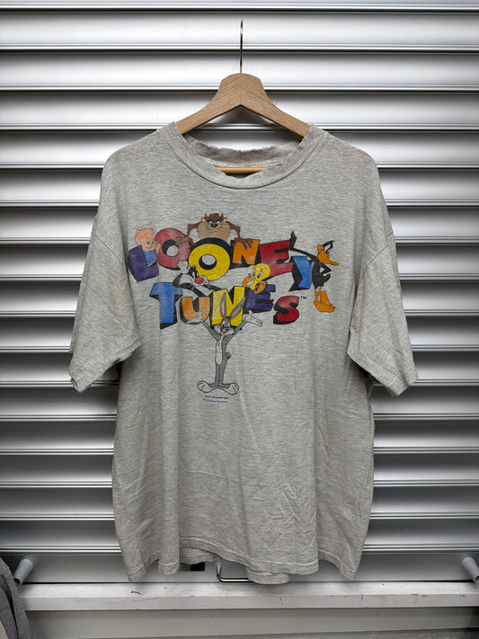 Vintage Looney Tunes Tee - XL**