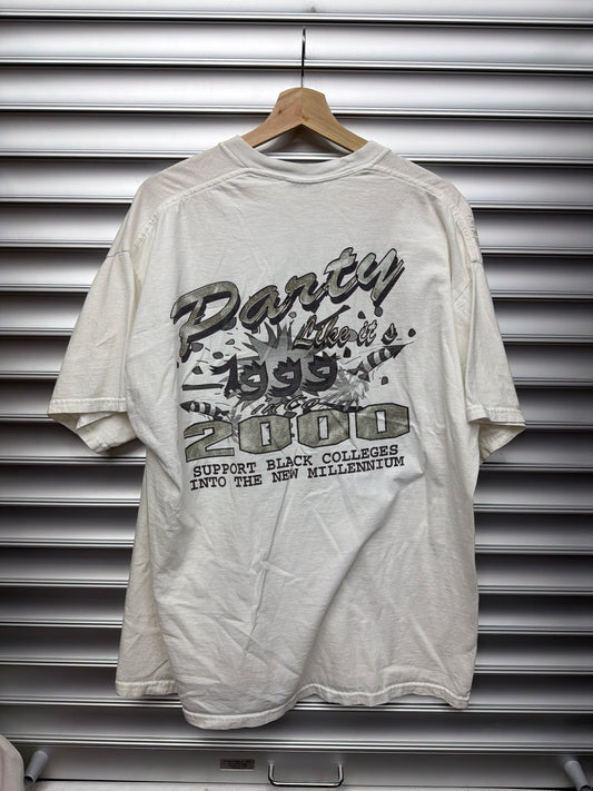 Vintage HBCU Football Tee - XL**