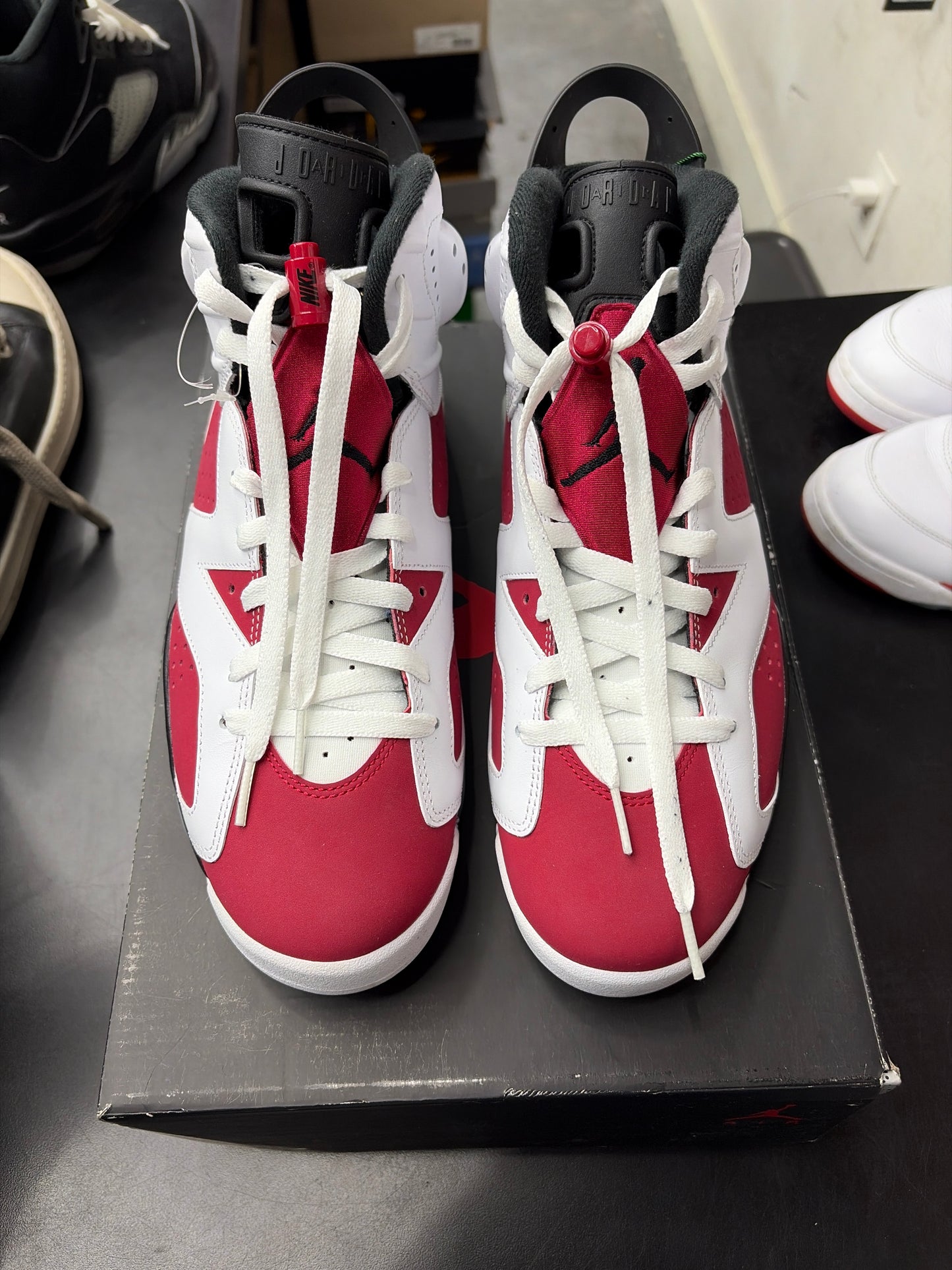 AJ6 Carmine (U) - 10M