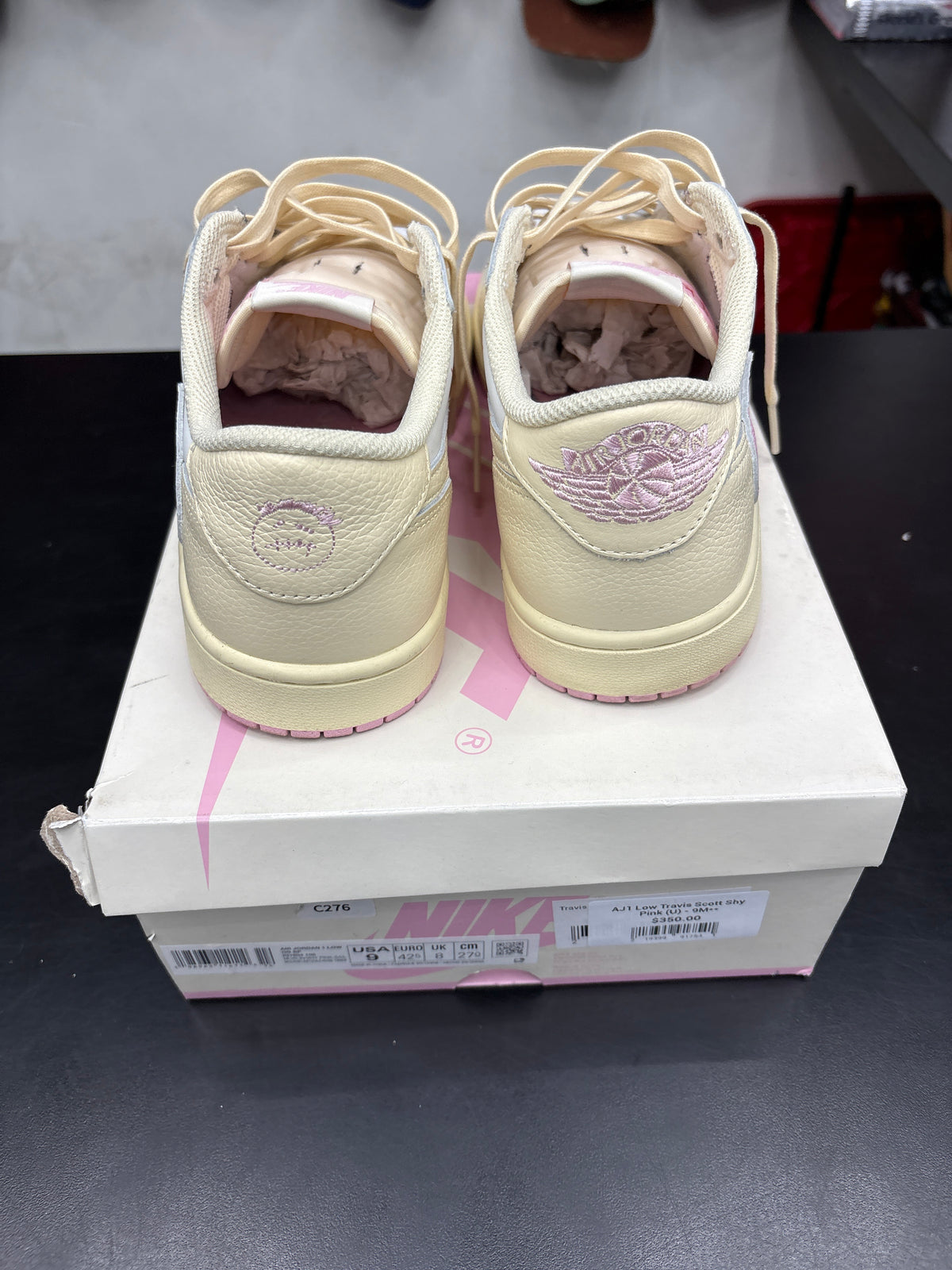 AJ1 Low Travis Scott Shy Pink (U) - 9M**