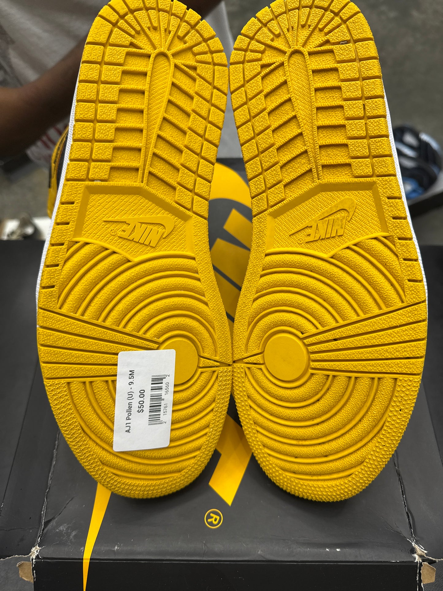 AJ1 Pollen (U) - 9.5M