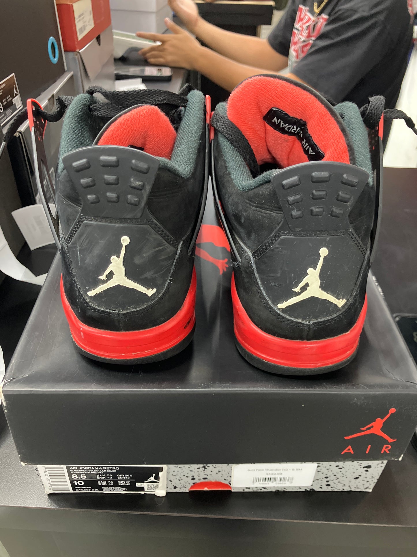 AJ4 Red Thunder (U) - 8.5M
