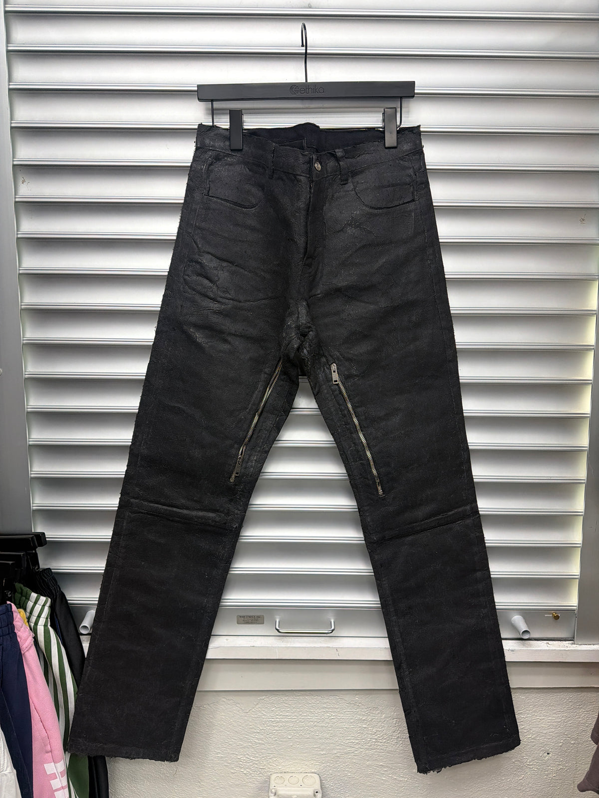 Givenchy Cracked Zipper Denim - 30**
