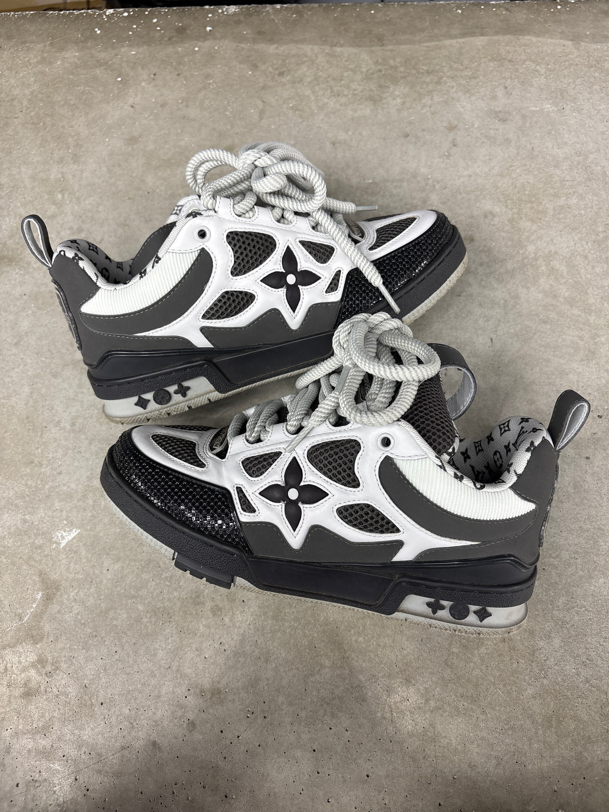 Louis Vuitton SK8 Grey (U) - 7.5M (NB)**