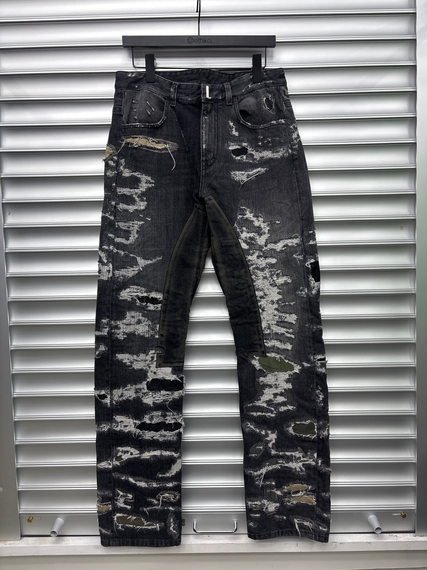 Givenchy Boro Denim - 30