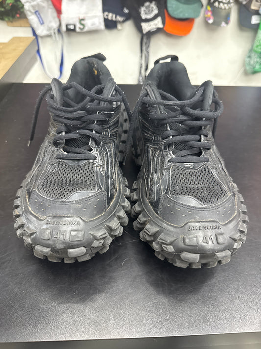 Balenciaga Defender Black (U) - 41(8) (NB)