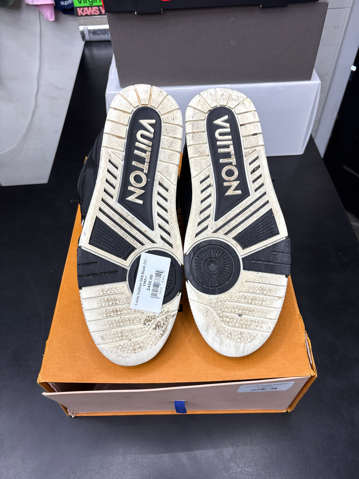 Louis Vuitton SK8 Black (U) - 10M**