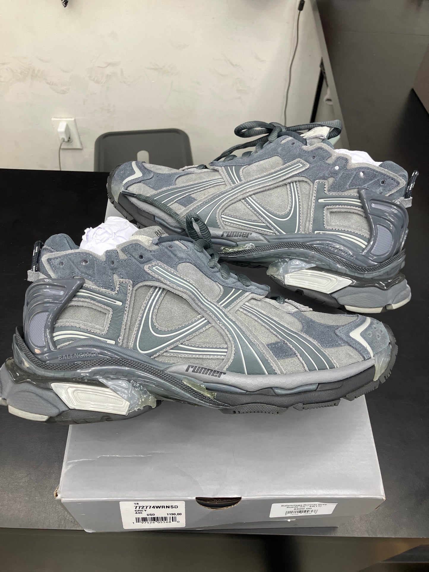 Balenciaga Runner Grey Suede (U) - 44(11)