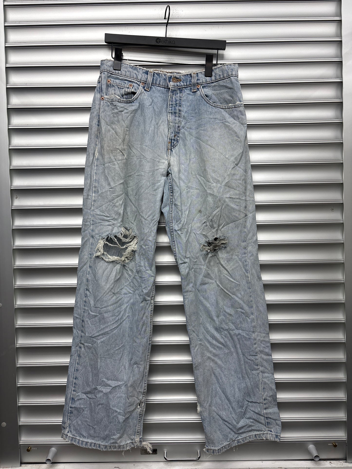 Vintage Distressed Levis - 32**