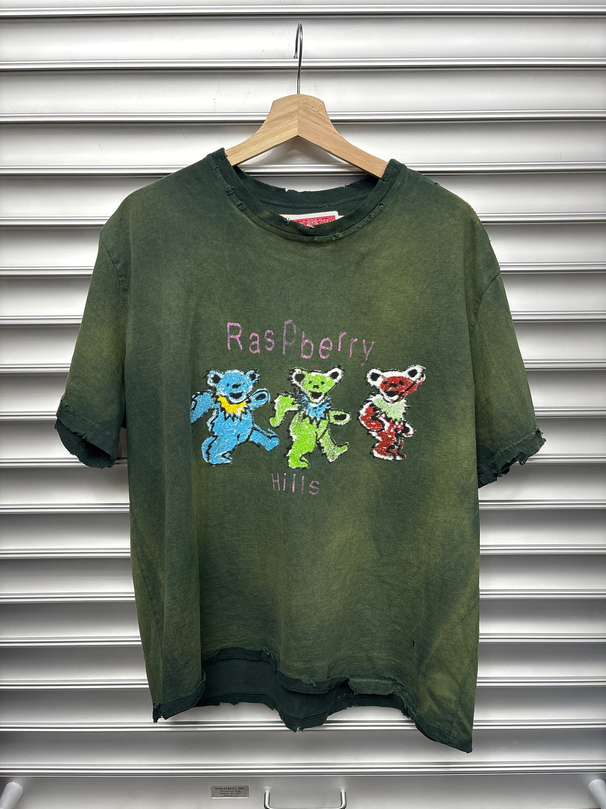 Raspberry Hills Green Bears Tee - M**