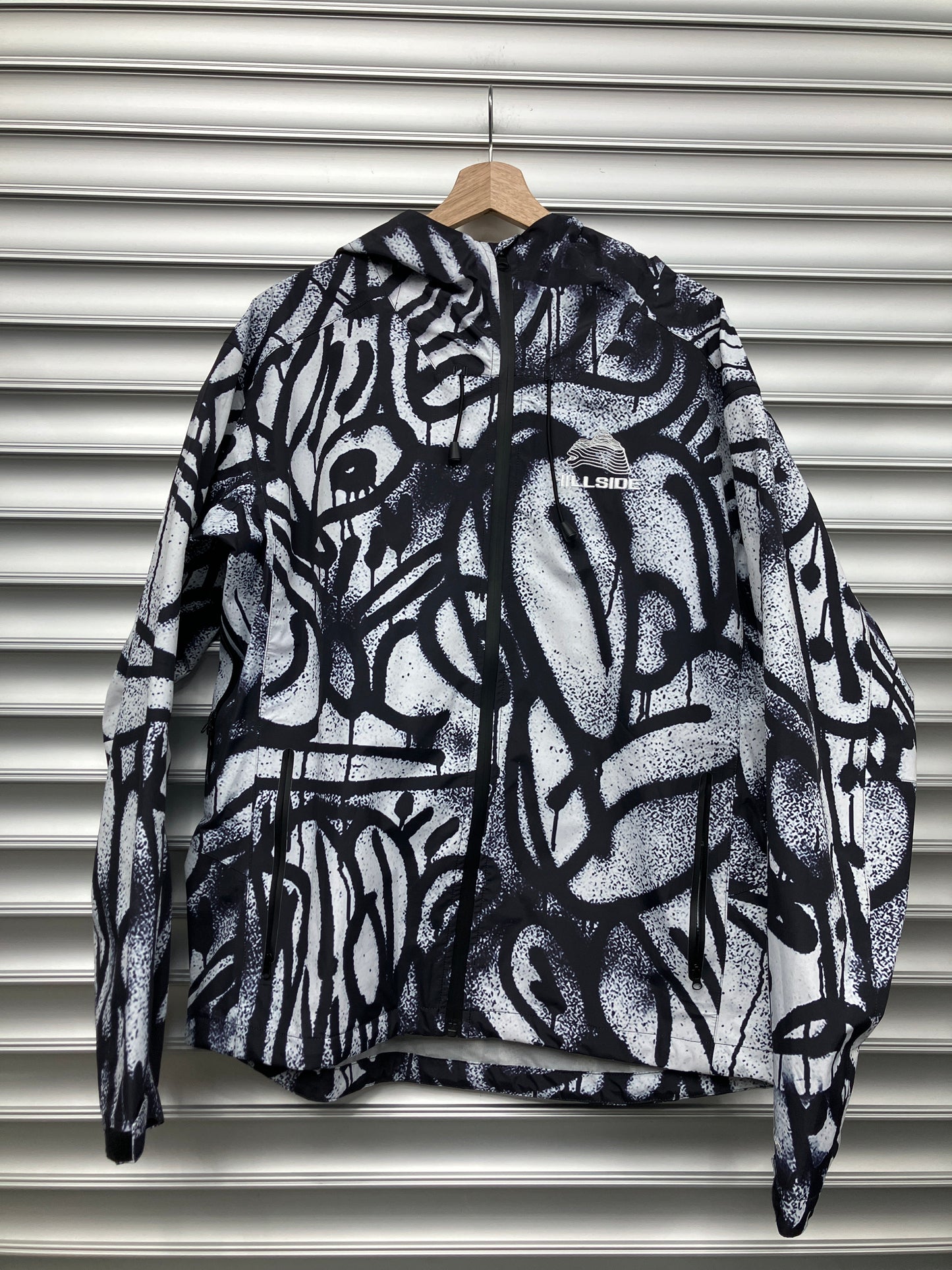 Hillside Slawn Nylon Shell Jacket - L
