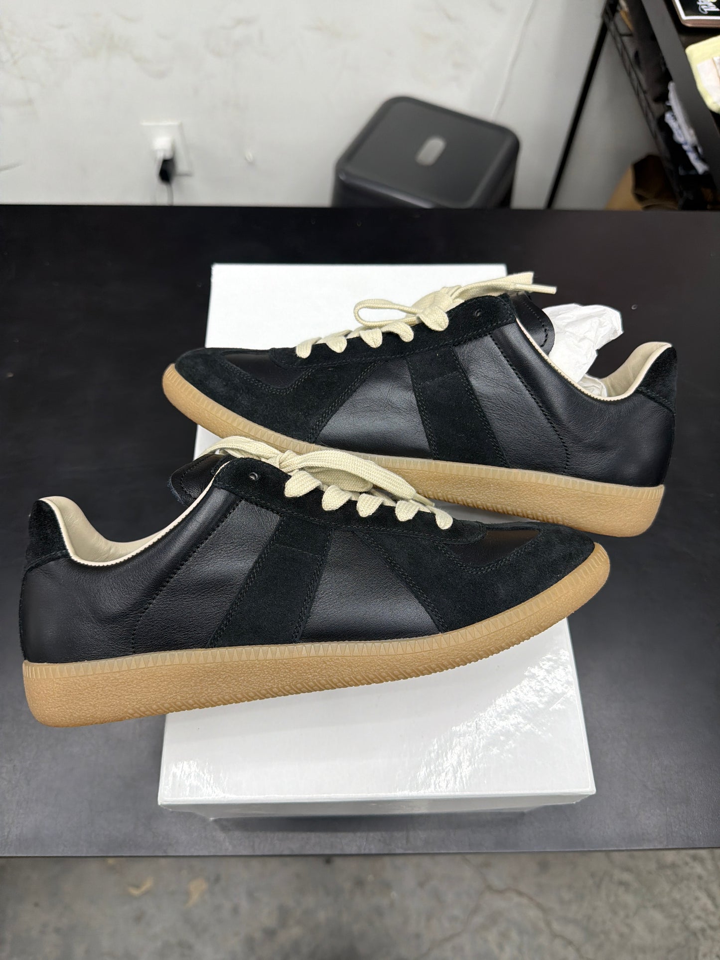Maison Margiela Replica Black (U) - 39.5