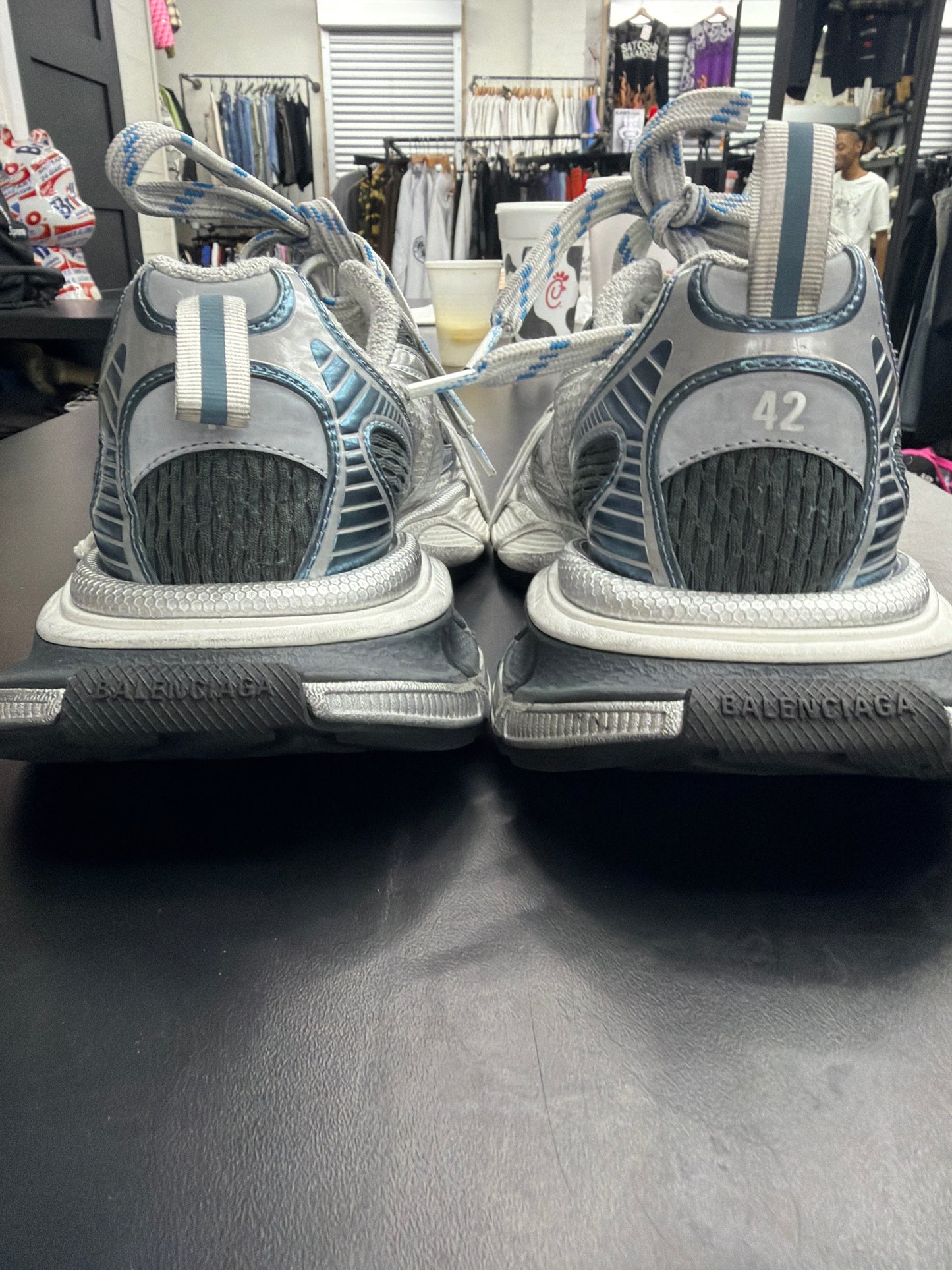 Balenciaga 3XL Neon/Silver (U) - 42(9) (NB)