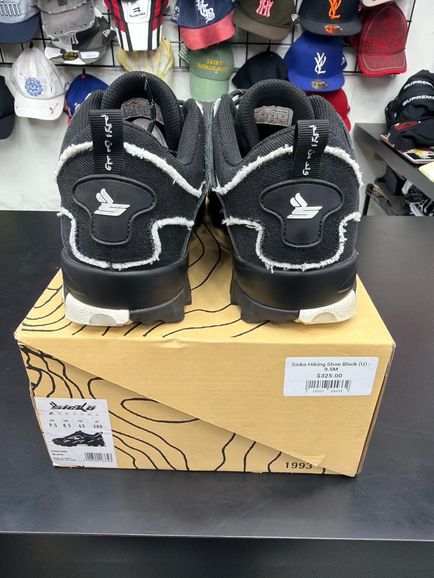 Sicko Hiking Shoe Black (U) - 9.5M