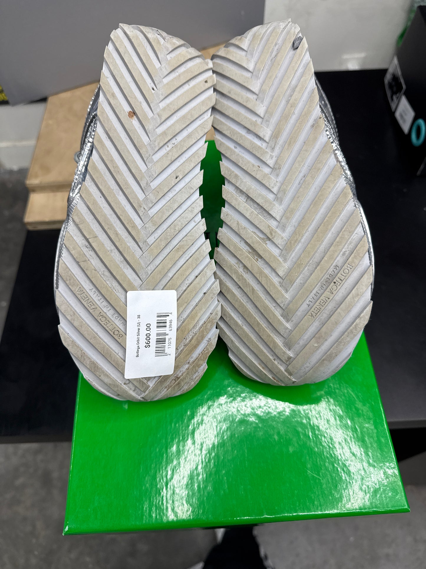 Bottega Orbit Silver (U) - 38