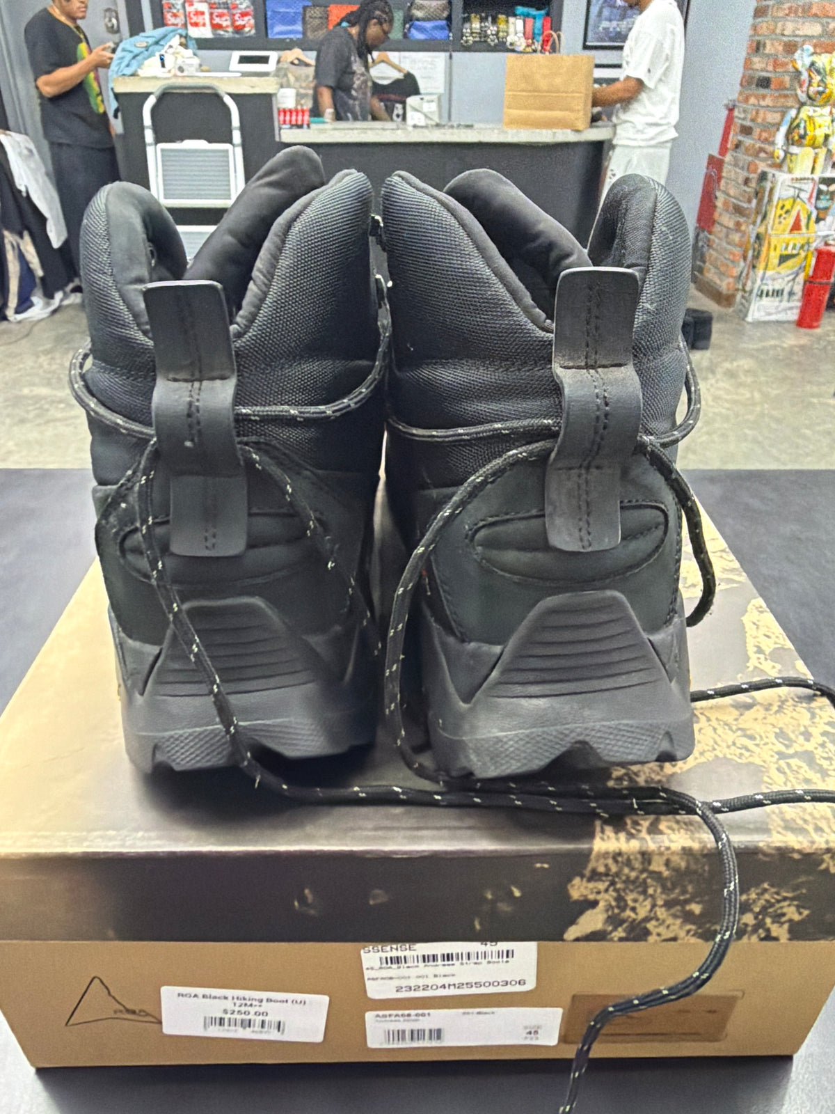 ROA Black Hiking Boot (U) - 12M**