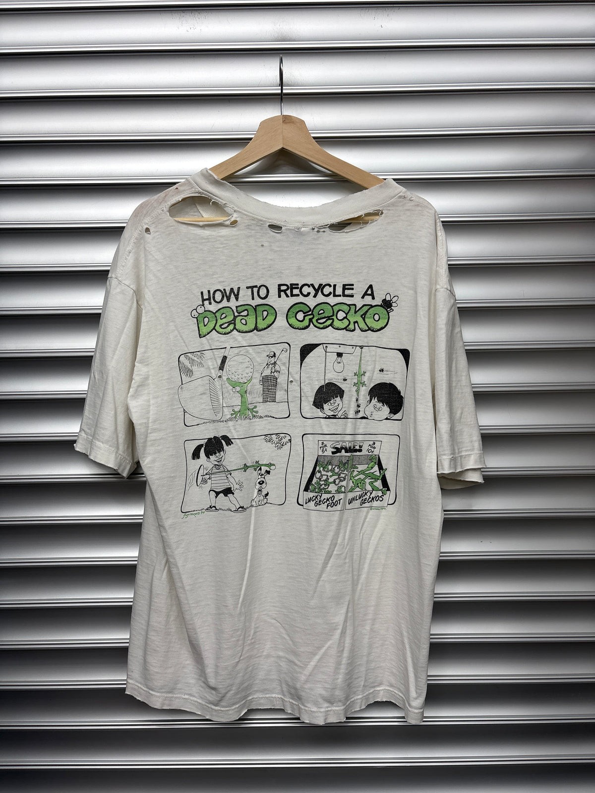 Vintage Gecko Tee - L**
