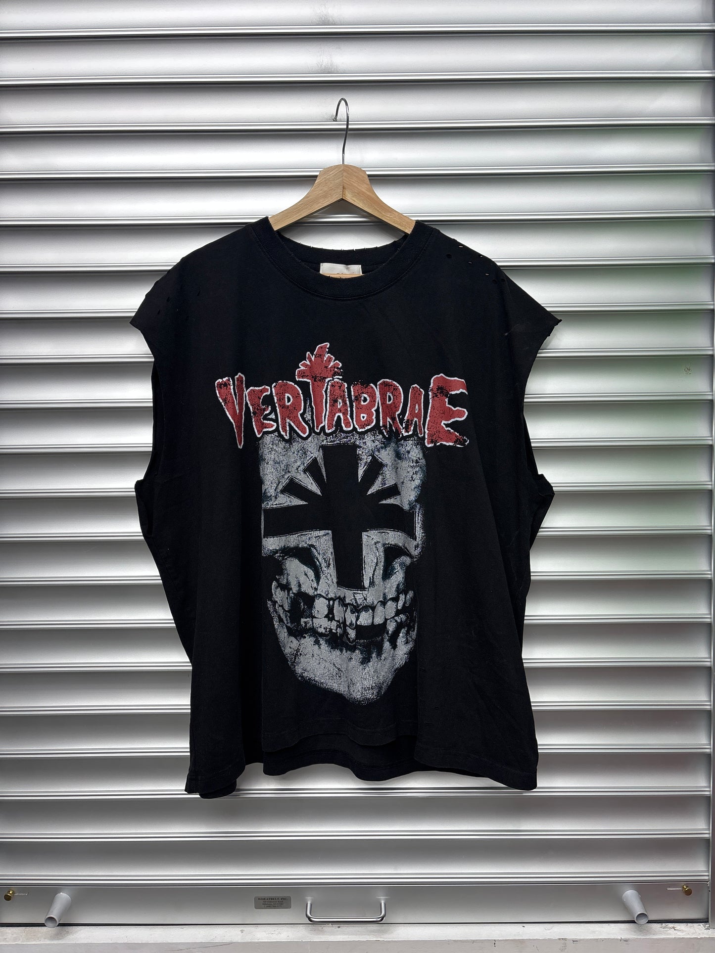 Vertabrae Cut Off Tee - XXL