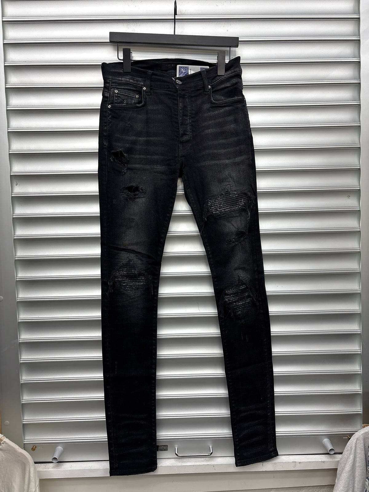 Amiri Mx1 Black Acid Wash Denim - 30**