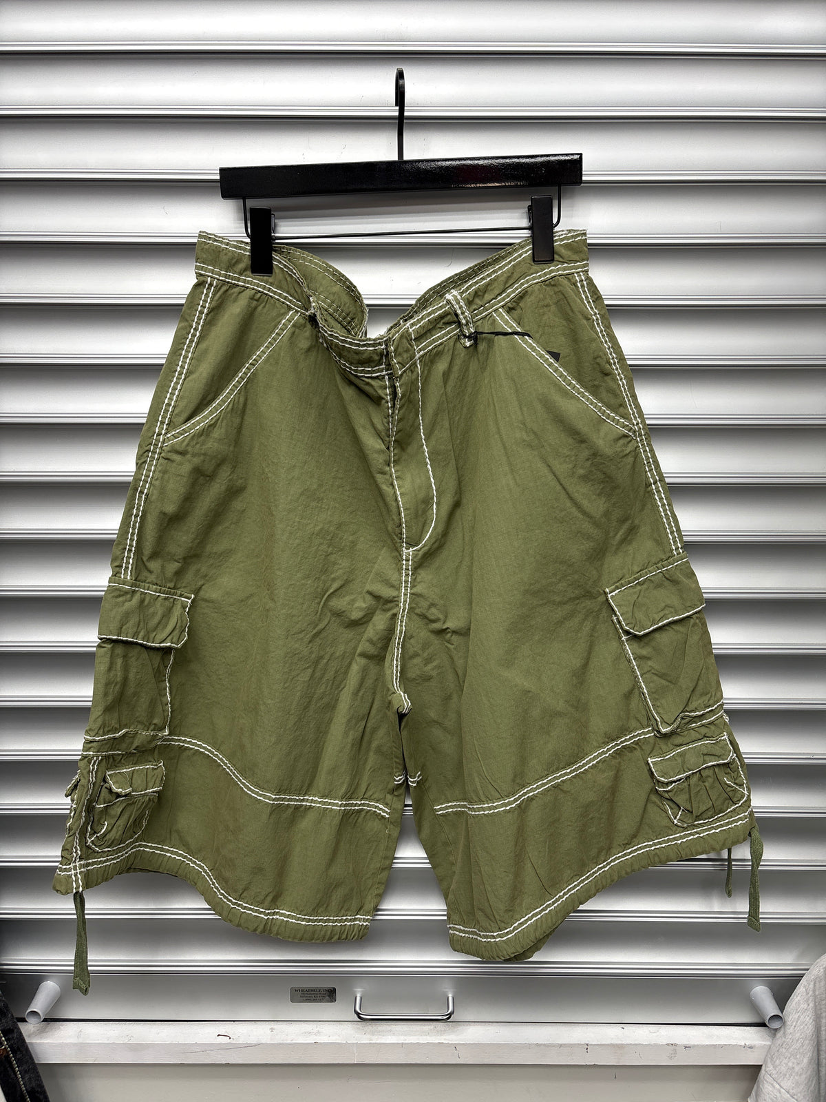 Raspberry Cargo Shorts - XXL**