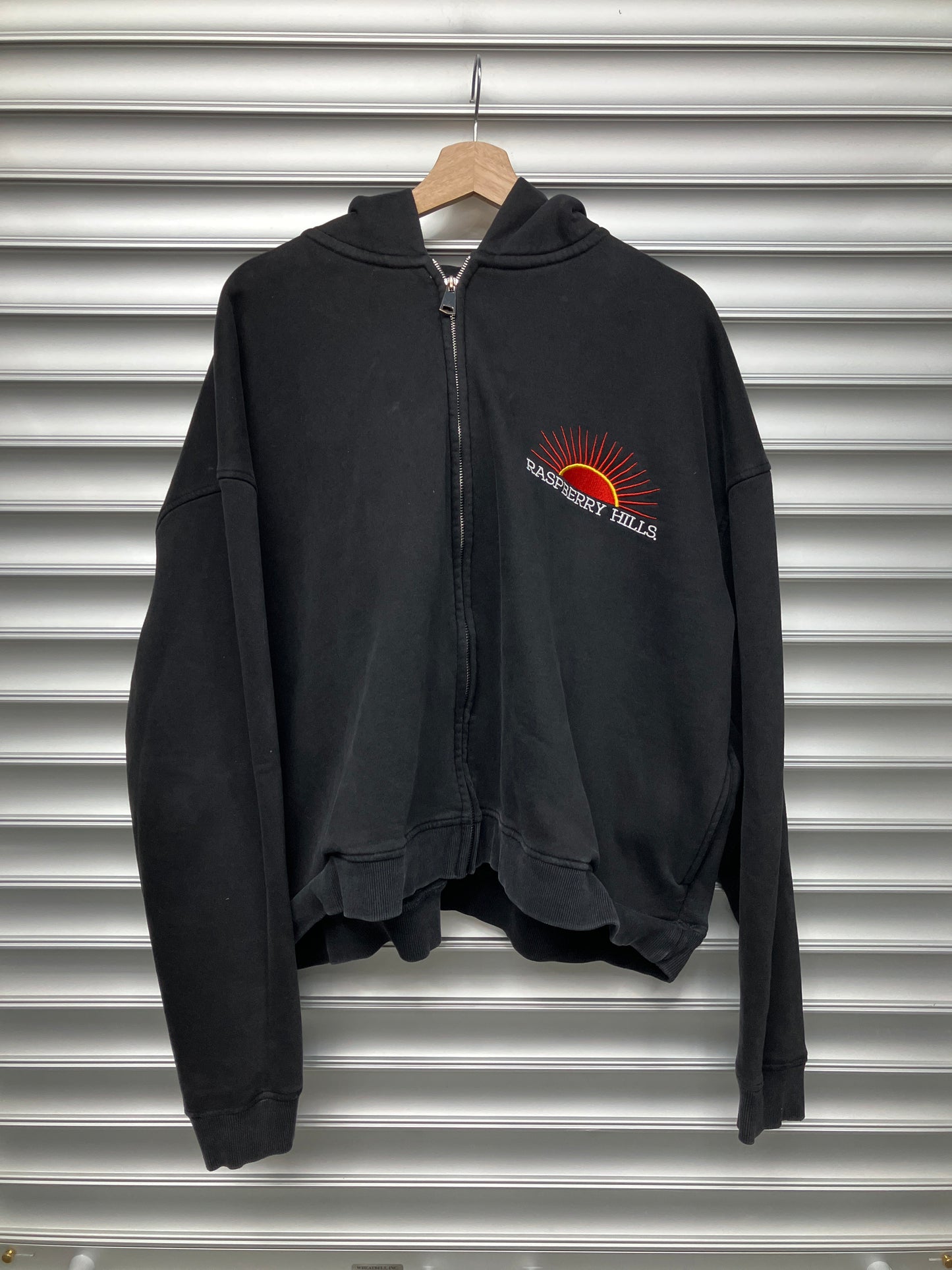 Raspberry Hills Black Zip Up - L