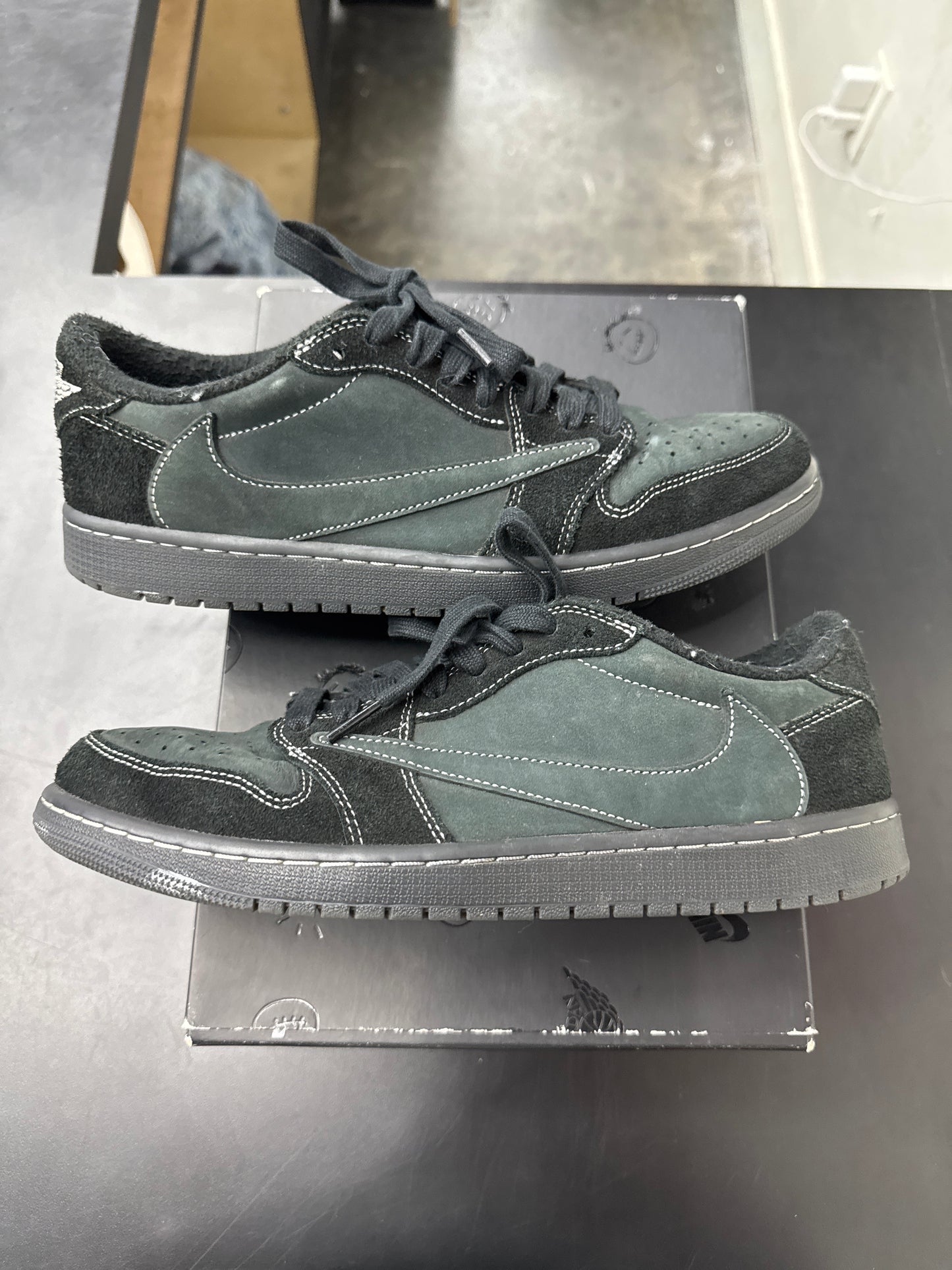 AJ1 Low Travis Scott Phantom (U) - 11M