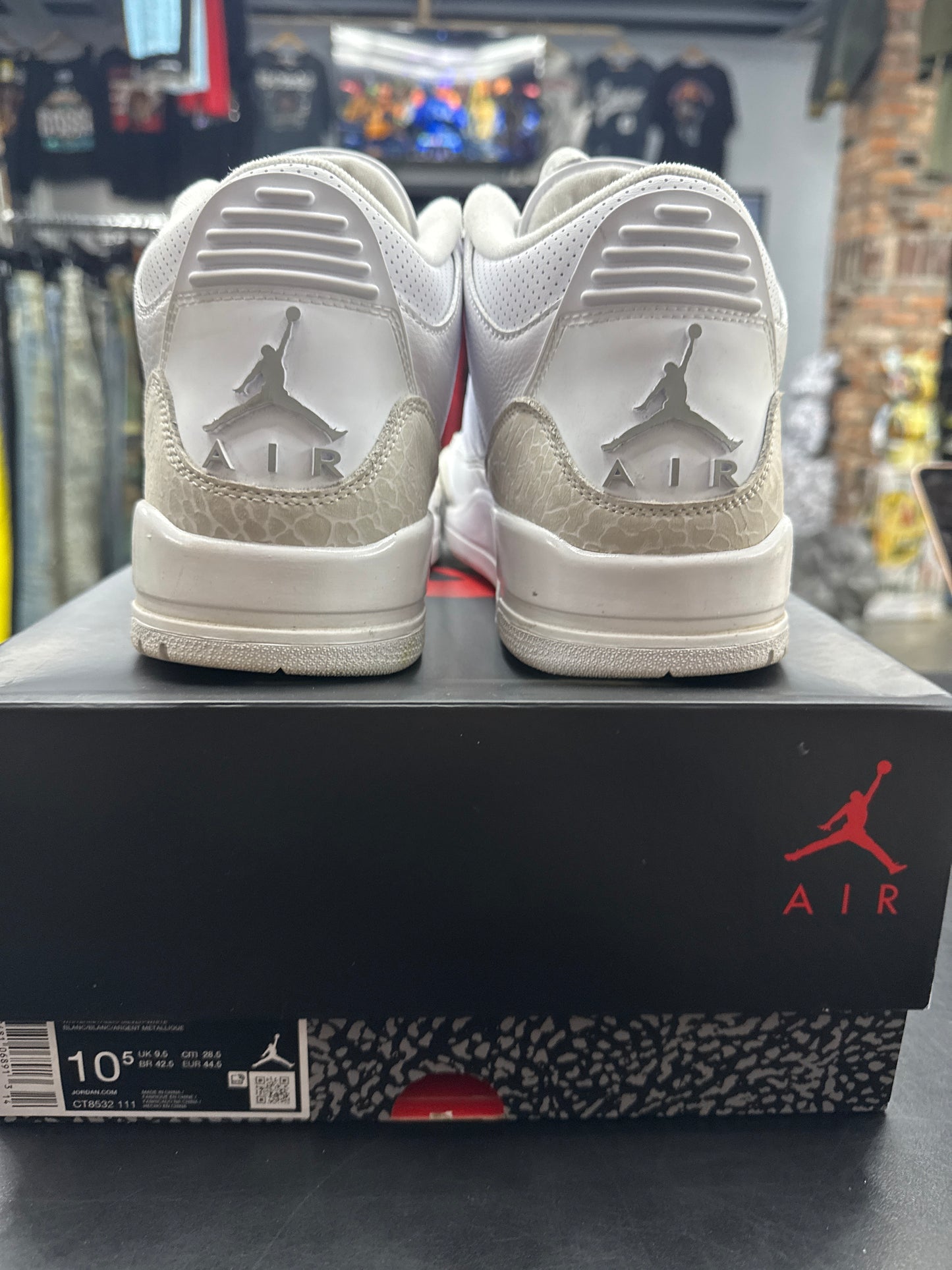 AJ3 Pure Money (U) - 10.5M