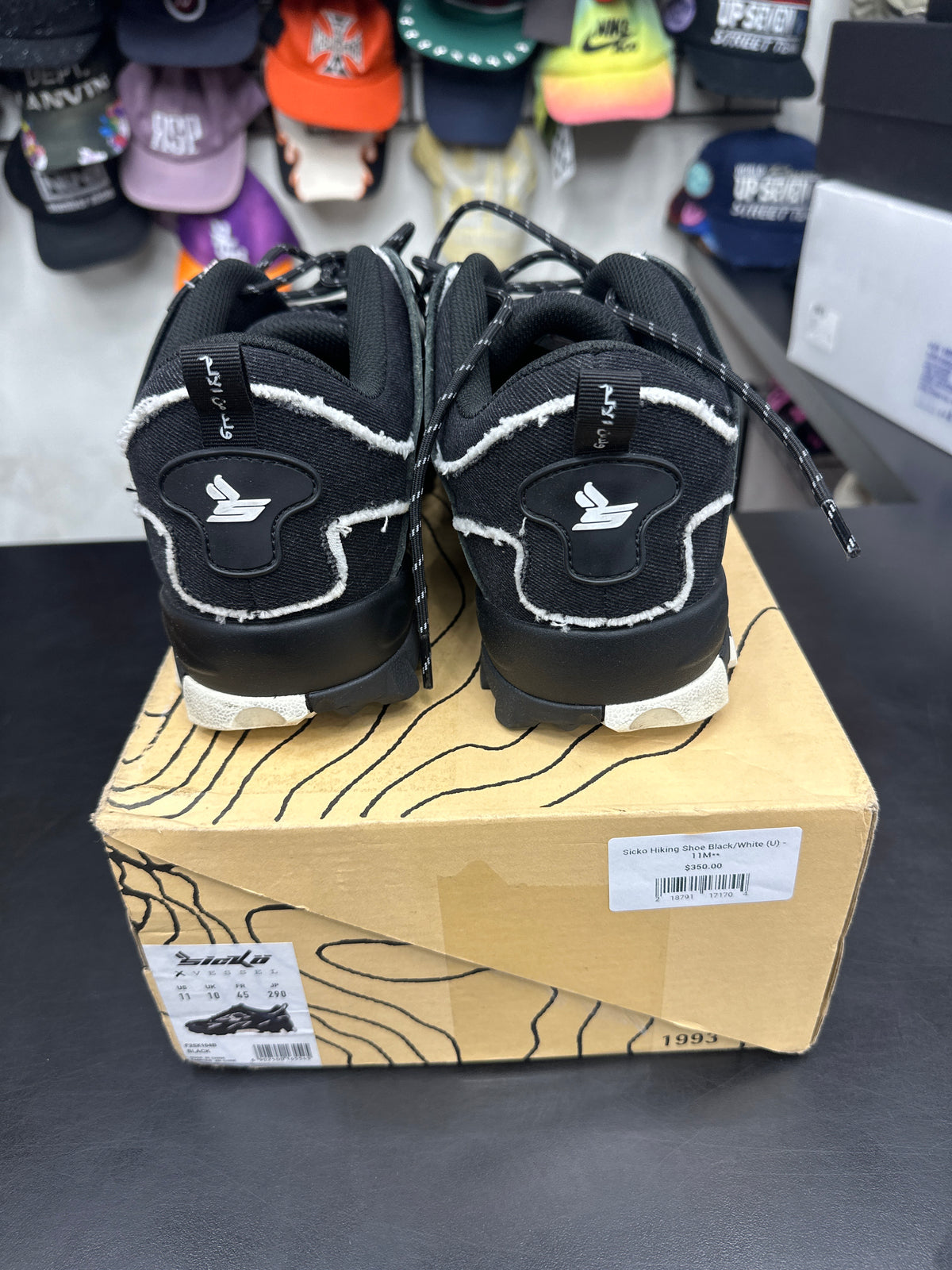 Sicko Hiking Shoe Black/White (U) - 11M**
