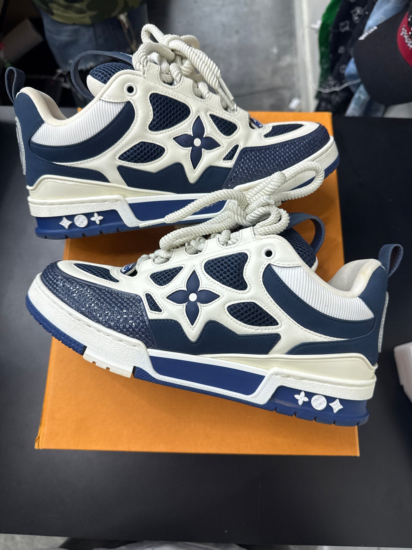 Louis Vuitton Navy (U) - 9M