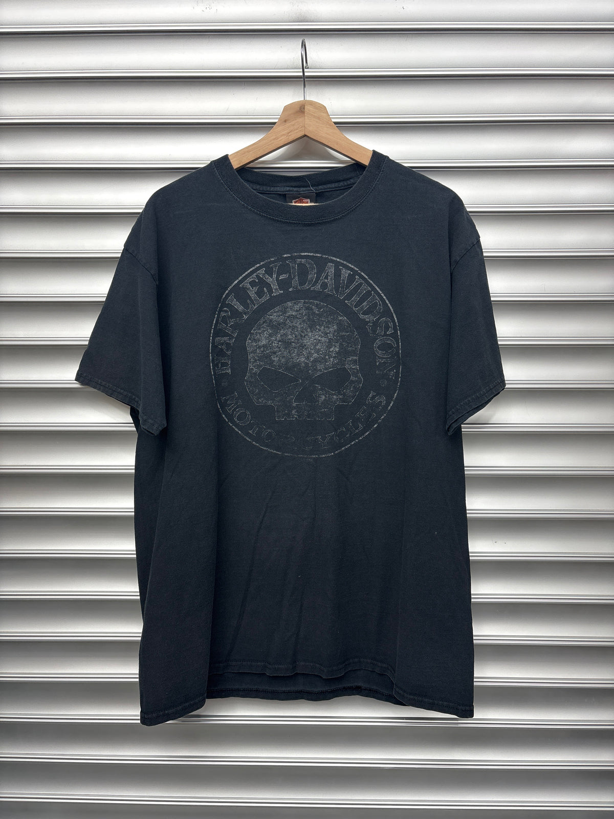 Vintage Harley Skull Tee - L**