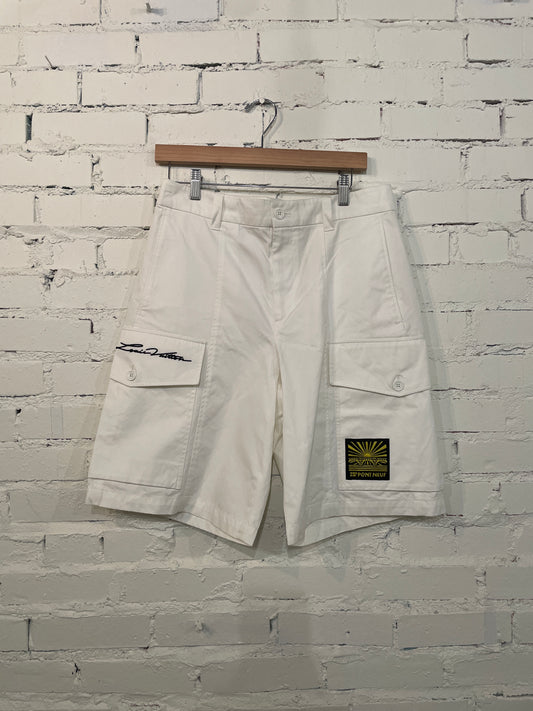Louis Vuitton White Cargo Shorts - 48