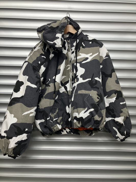 Raspberry Snow Camo Jacket - M