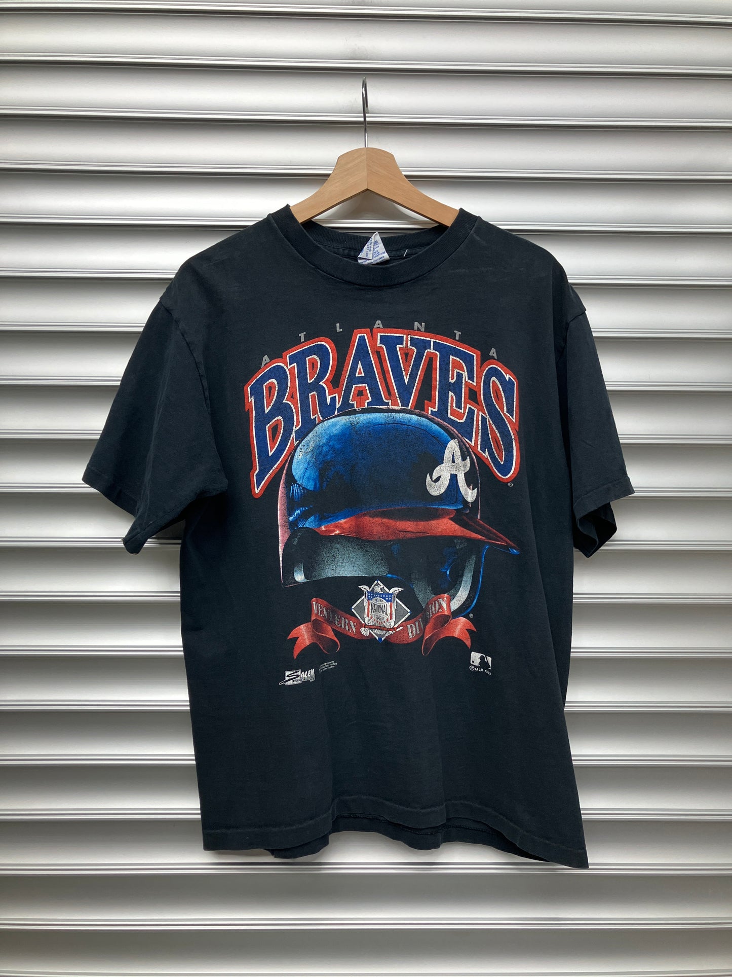 Vintage Braves Helmet Tee - L